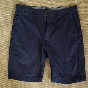 Men jcrew chino shorts
Waist 32”